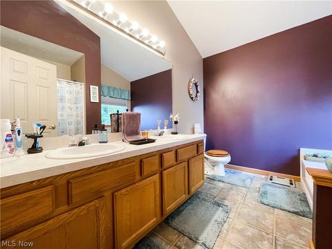 396 Treeview Dr, Wadsworth, OH 44281 photo 25