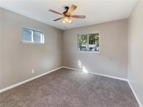 701 Denison Ave, Elyria, OH 44035 photo 4