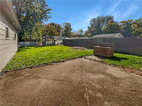 701 Denison Ave, Elyria, OH 44035 photo 6
