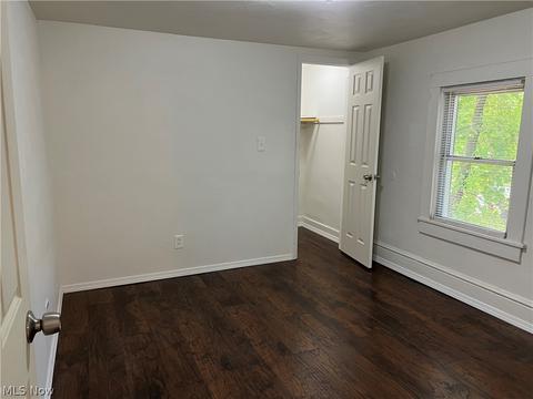 614 W 58th St, Ashtabula, OH 44004 photo 9