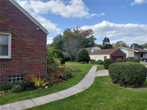 949 N Ridge Rd S, Lorain, OH 44055 photo 3