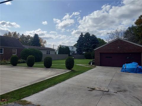 949 N Ridge Rd S, Lorain, OH 44055 photo 4