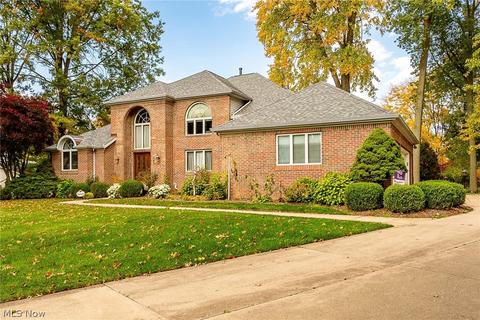 140 Vanderbilt Ct, Elyria, OH 44035 photo 35