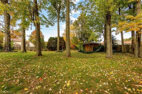 140 Vanderbilt Ct, Elyria, OH 44035 photo 33