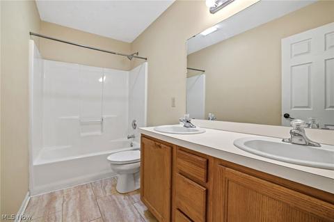 334 High St, Wadsworth, OH 44281 photo 15