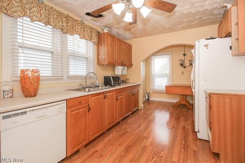2150 E 29th St, Lorain, OH 44055 photo 3