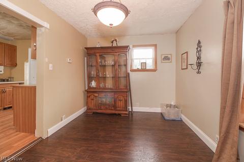 2150 E 29th St, Lorain, OH 44055 photo 6