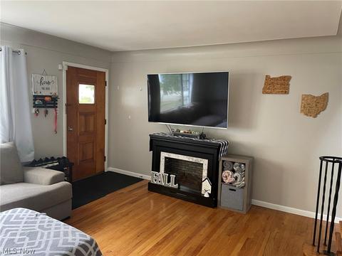 1590 Douglas Rd, Wickliffe, OH 44092 photo 6