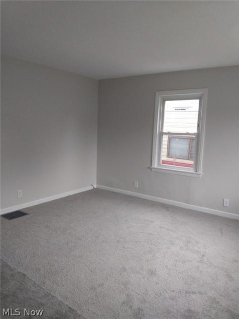 2032 E 45th St, Ashtabula, OH 44004 photo 6