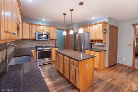 266 Augusta Dr, Elyria, OH 44035 photo 13