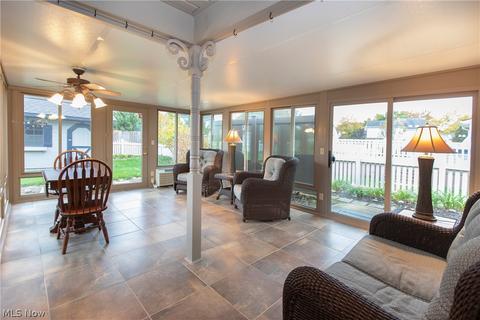 266 Augusta Dr, Elyria, OH 44035 photo 14