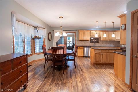 266 Augusta Dr, Elyria, OH 44035 photo 7