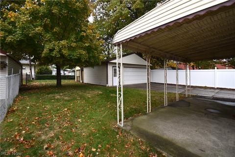 951 E 236 St, Euclid, OH 44123 photo 21