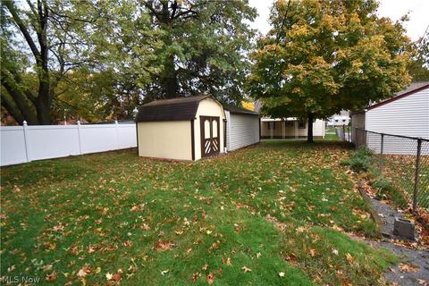 951 E 236 St, Euclid, OH 44123 photo 23