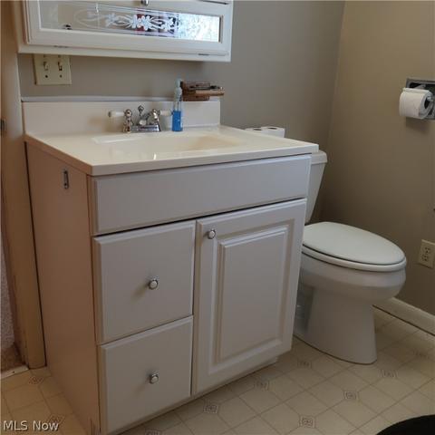 1919 E 44th St, Ashtabula, OH 44004 photo 10