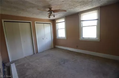 522 E Chestnut St, Lisbon, OH 44432 photo 5