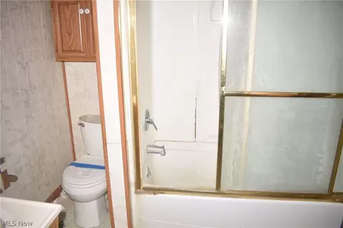 522 E Chestnut St, Lisbon, OH 44432 photo 8