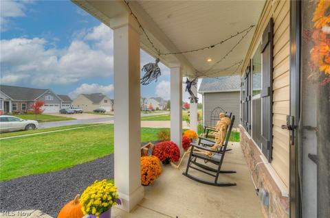 612 U S Grant St, Lagrange, OH 44050 photo 3