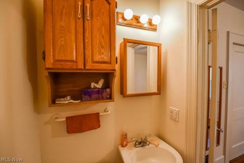 2820 Nicholas Pl NW, Canton, OH 44708 photo 12