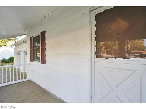 1595 Centerview Dr, Copley, OH 44321 photo 2