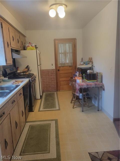 6703 Forest Ave, Parma, OH 44129 photo 6