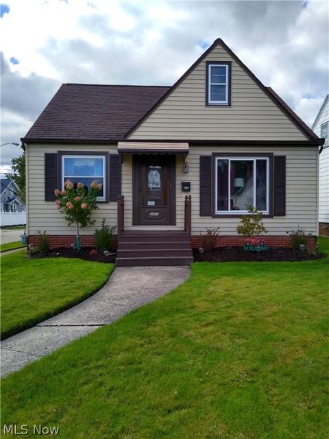 6703 Forest Ave, Parma, OH 44129 photo 1