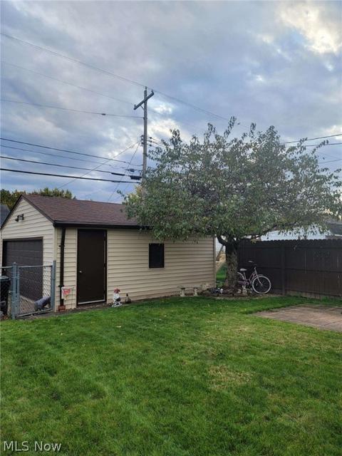 6703 Forest Ave, Parma, OH 44129 photo 23
