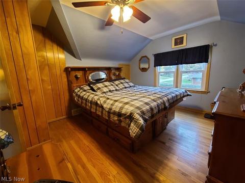 2216 Lorimer Rd, Parma, OH 44134 photo 9