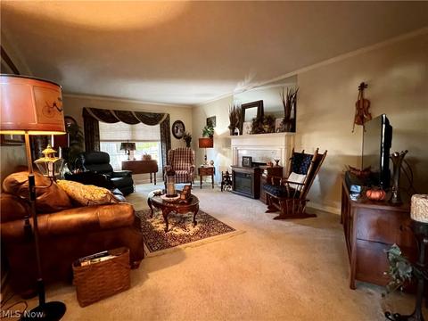124 E 15th St, Dover, OH 44622 photo 7