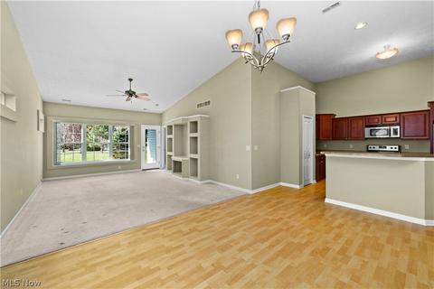 823 Robinson Dr, Lagrange, OH 44050 photo 9