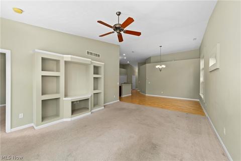 823 Robinson Dr, Lagrange, OH 44050 photo 3