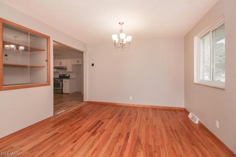 499 E Decker Dr, Seven Hills, OH 44131 photo 13