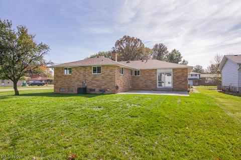 499 E Decker Dr, Seven Hills, OH 44131 photo 24