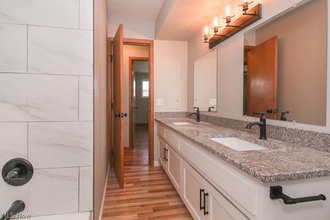 499 E Decker Dr, Seven Hills, OH 44131 photo 11