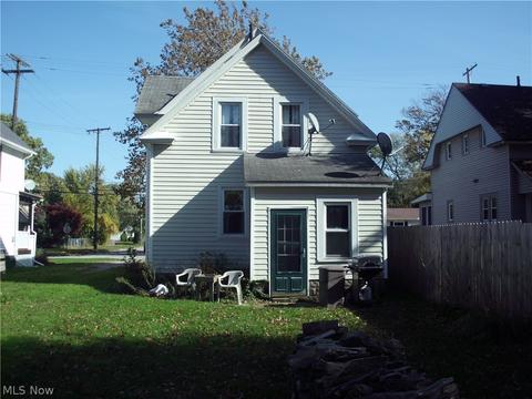 5405 Adams Ave, Ashtabula, OH 44004 photo 4
