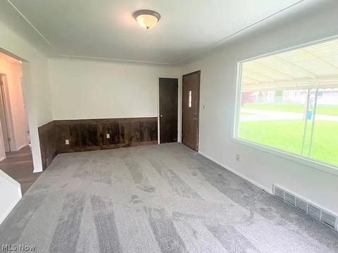 339 Overlook Blvd, Struthers, OH 44471 photo 2