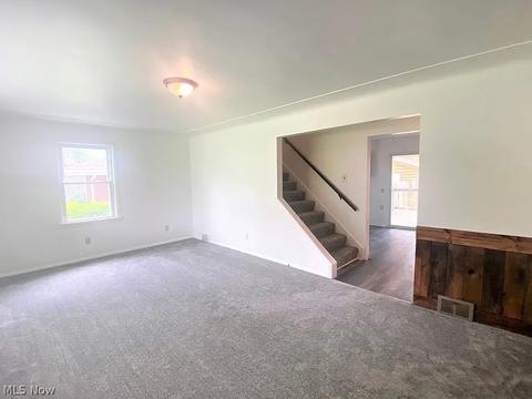339 Overlook Blvd, Struthers, OH 44471 photo 4