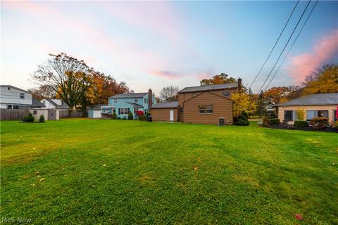 921 Elywood Dr, Elyria, OH 44035 photo 32