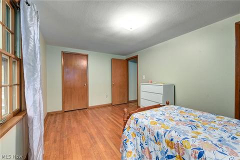 921 Elywood Dr, Elyria, OH 44035 photo 23