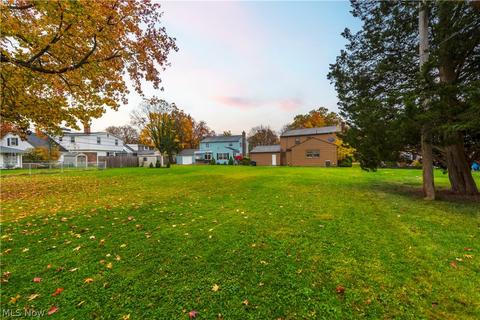921 Elywood Dr, Elyria, OH 44035 photo 33