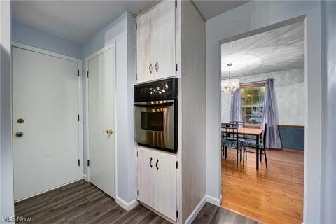 921 Elywood Dr, Elyria, OH 44035 photo 5