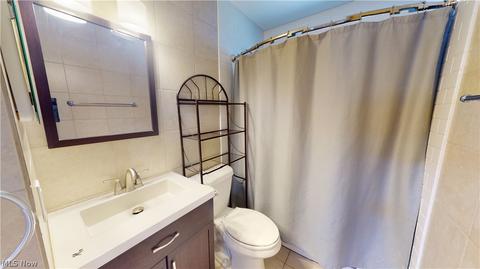 1852 Robindale St, Wickliffe, OH 44092 photo 21
