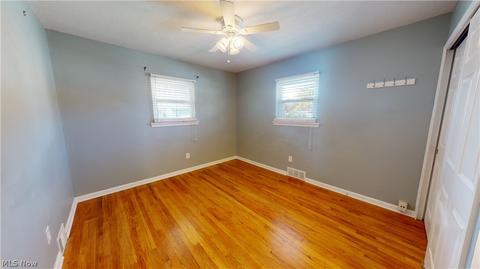 1852 Robindale St, Wickliffe, OH 44092 photo 15