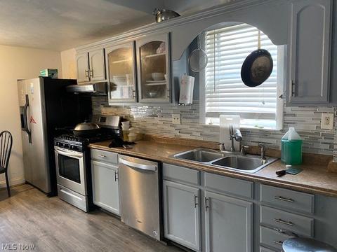 1807 W 9th St, Ashtabula, OH 44004 photo 2