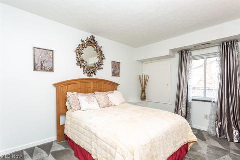 983 Kirkwall Dr, Copley, OH 44321 photo 11