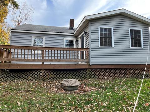 1335 Harmon Rd, Ashtabula, OH 44004 photo 2
