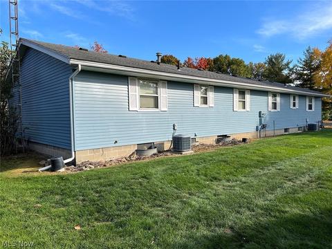 4305 Avondale Ln NW, Canton, OH 44708 photo 8