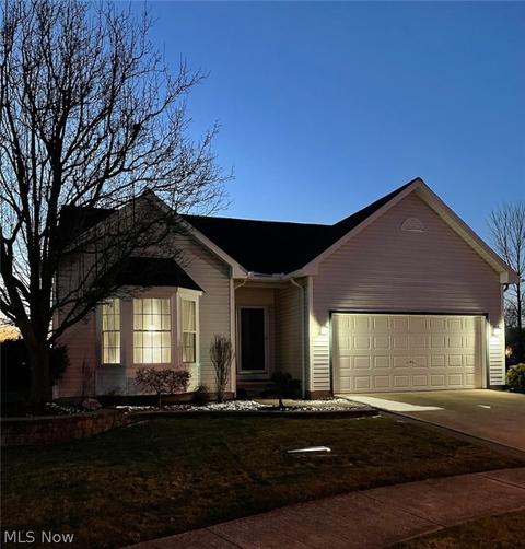 4620 Viewcrest Ct, Lorain, OH 44053 photo 1