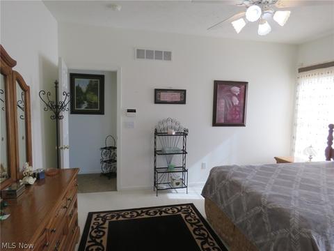 4620 Viewcrest Ct, Lorain, OH 44053 photo 9