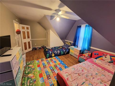 785 E 236th St, Euclid, OH 44123 photo 16